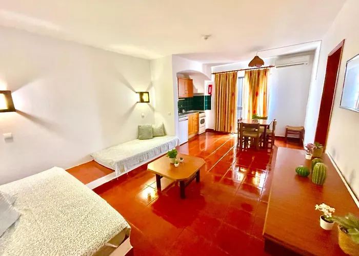 T1, Da Oura * البوفيرا